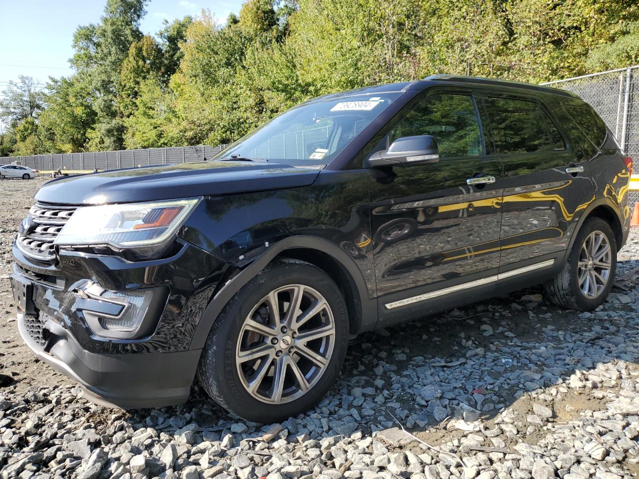  Salvage Ford Explorer