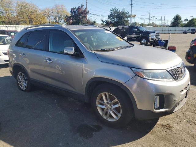 VIN 5XYKT4A61EG435766 2014 KIA Sorento, LX no.4