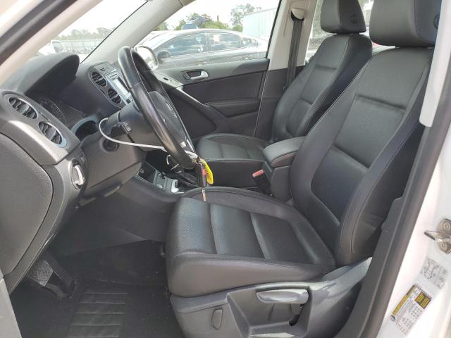 2016 VOLKSWAGEN TIGUAN S - WVGAV7AX7GW558263