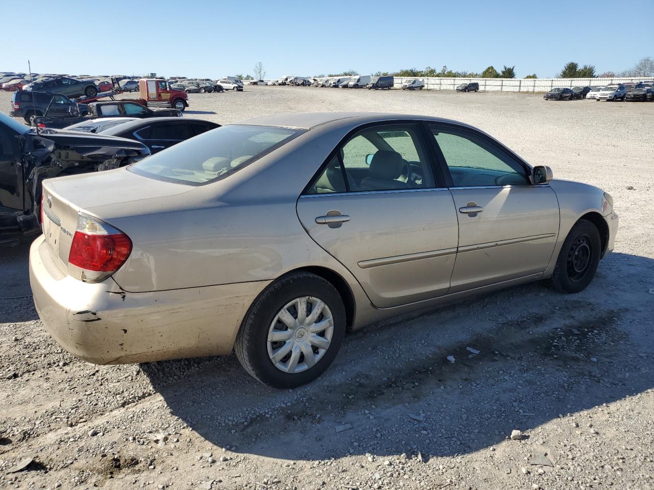 Lot #2994240956 2005 TOYOTA CAMRY LE