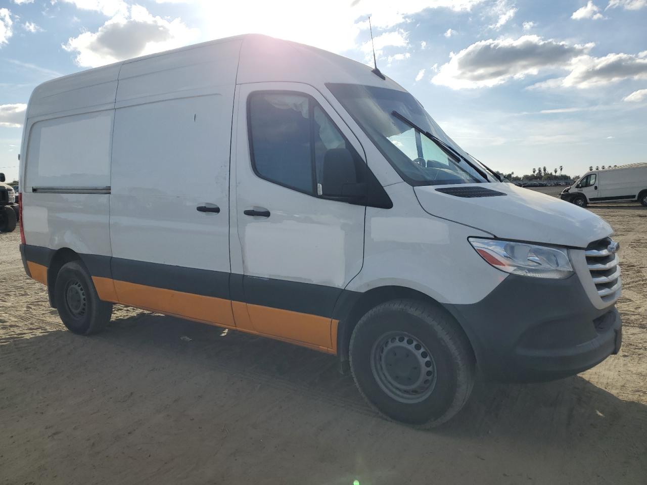 Lot #3008478956 2021 FREIGHTLINER SPRINTER 2