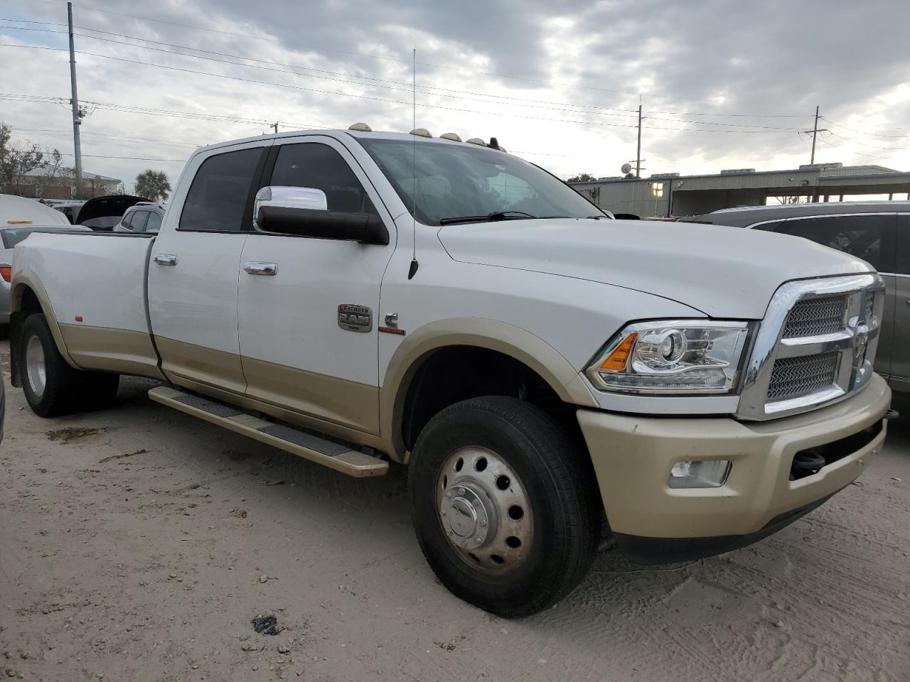 Lot #3028506919 2015 RAM 3500 LONGH