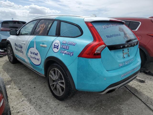 VIN YV440MWK6J2053743 2018 Volvo V60, Premier no.2