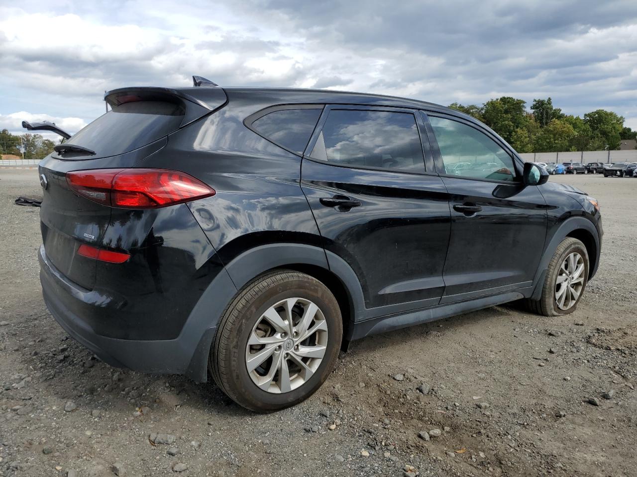 Lot #2960223520 2020 HYUNDAI TUCSON SE