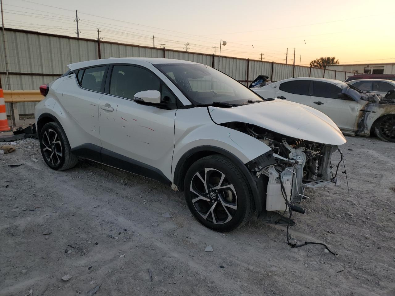 Lot #2960151085 2019 TOYOTA C-HR XLE