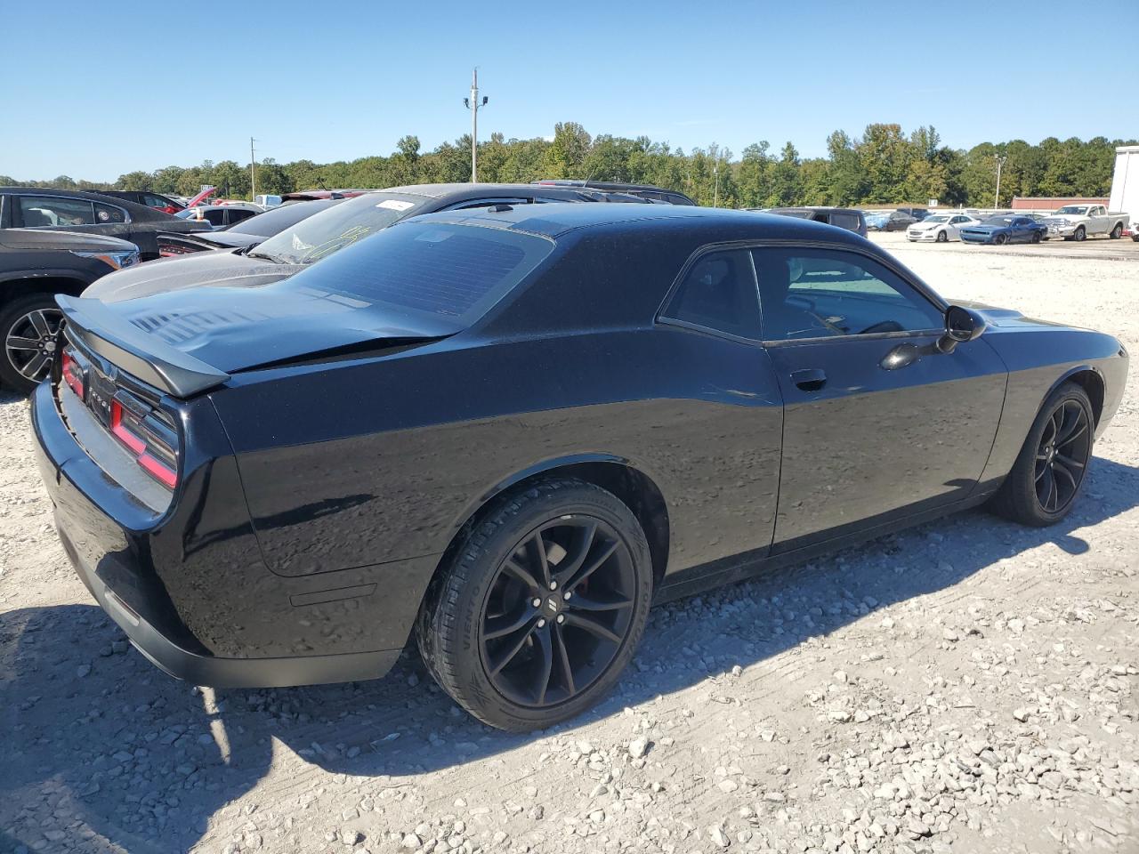 Lot #2962588790 2017 DODGE CHALLENGER