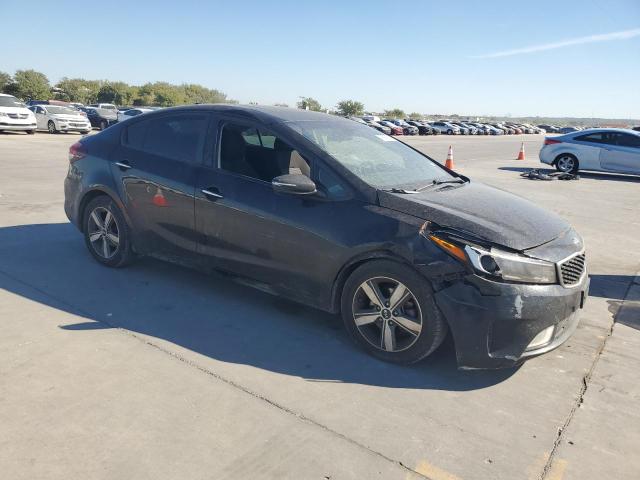 VIN 3KPFL4A77JE226419 2018 KIA Forte, LX no.4