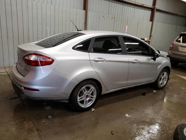 VIN 3FADP4BJ7KM163373 2019 Ford Fiesta, SE no.3