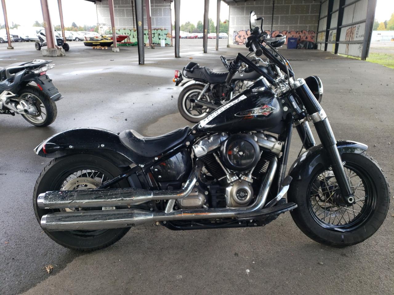 Harley Davidson FLSL / Softail Slim 2021 