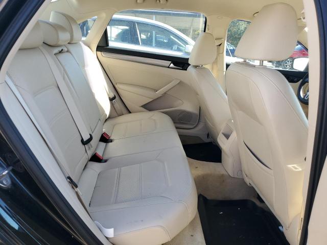 2015 VOLKSWAGEN UK 1VWAT7A30FC061110