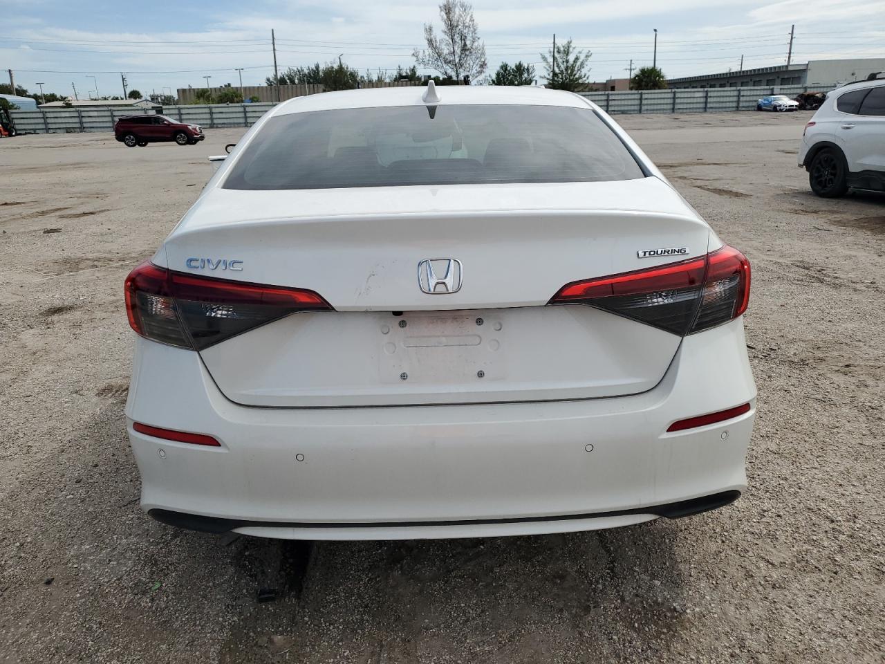 Lot #2956941909 2022 HONDA CIVIC TOUR