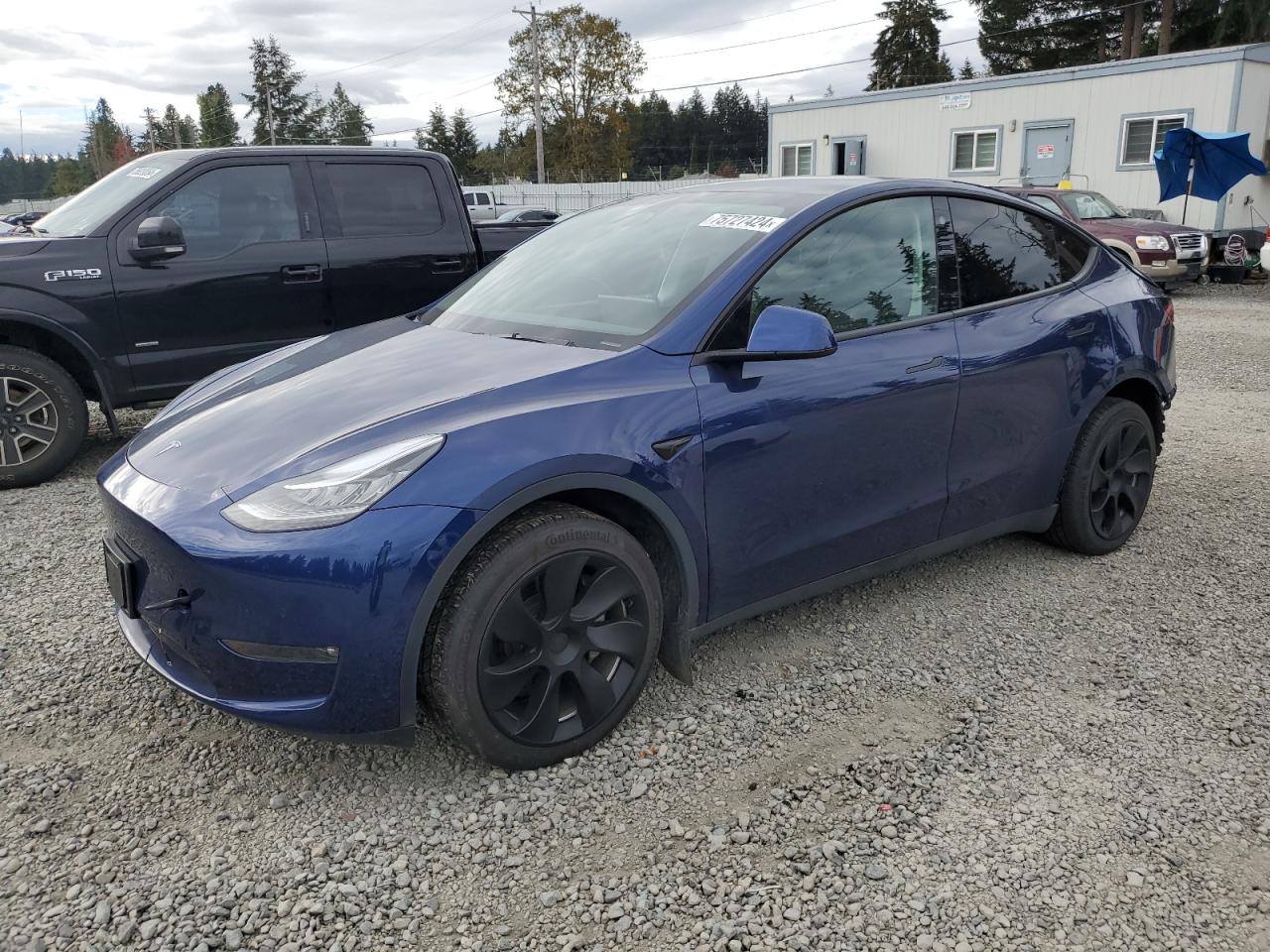 7SAYGDEE3PF582278 - 2023 Tesla MODEL Y