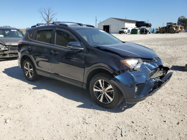 VIN 2T3RFREV6HW673073 2017 Toyota RAV4, Xle no.4