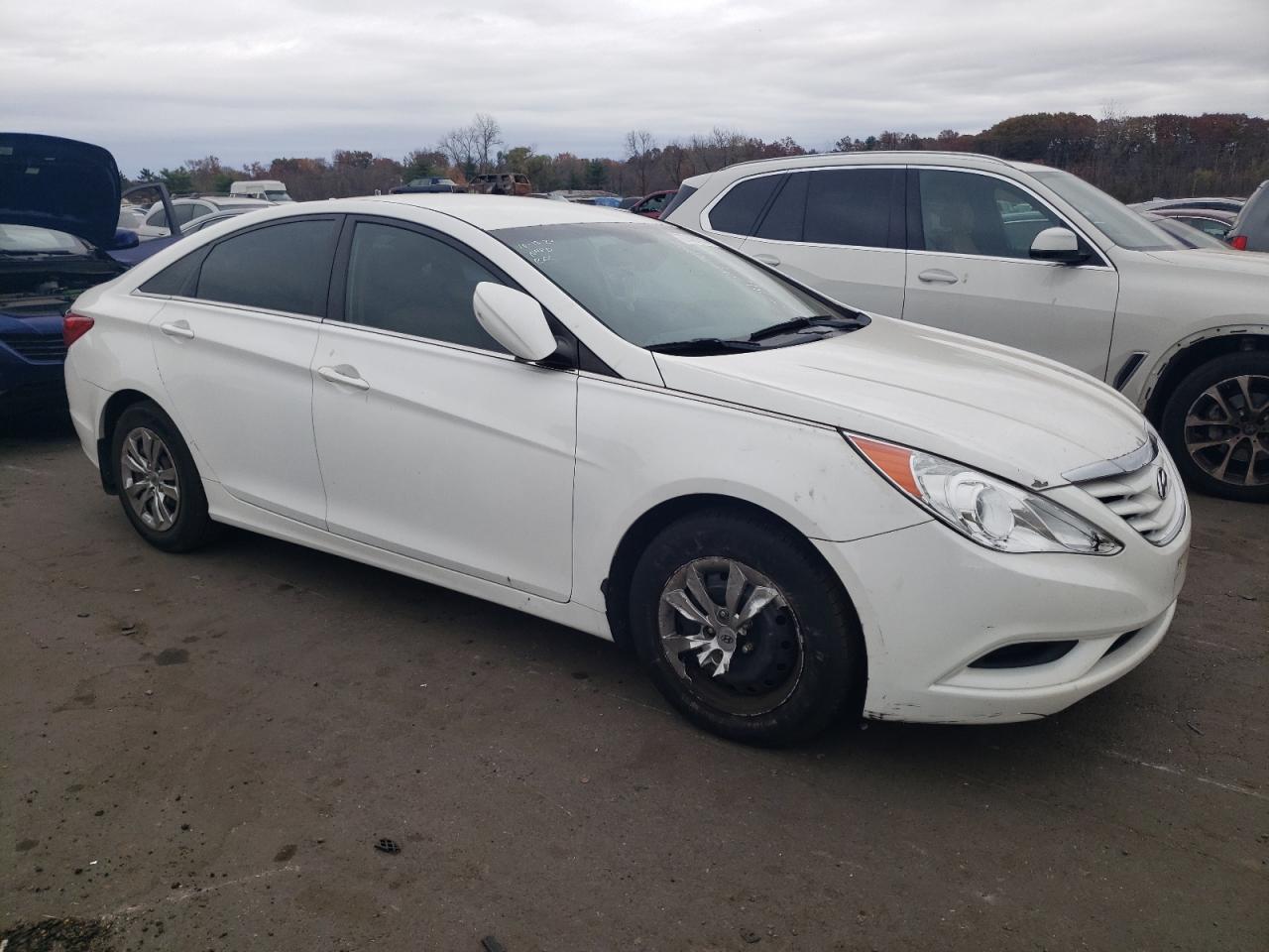 Lot #2978922643 2011 HYUNDAI SONATA GLS