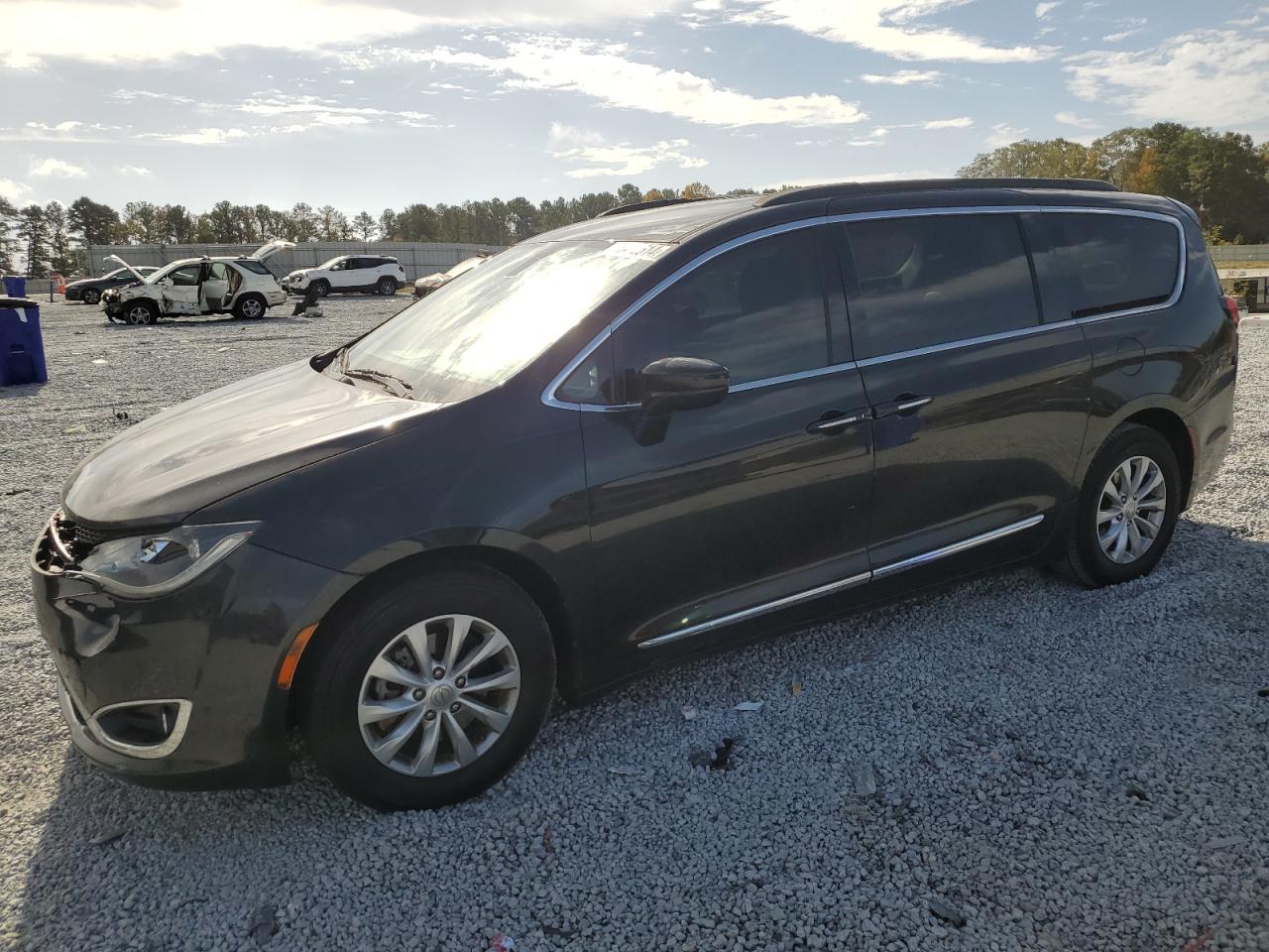 CHRYSLER PACIFICA TOURING L