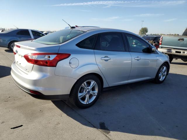 VIN 1FADP3F27EL149914 2014 Ford Focus, SE no.3