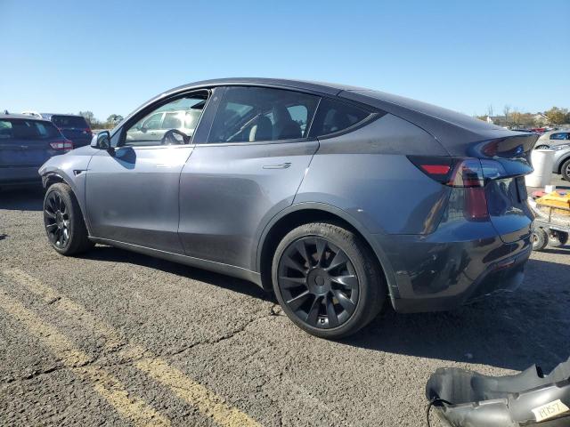 VIN 7SAYGDEE8PF627814 2023 Tesla MODEL Y no.2