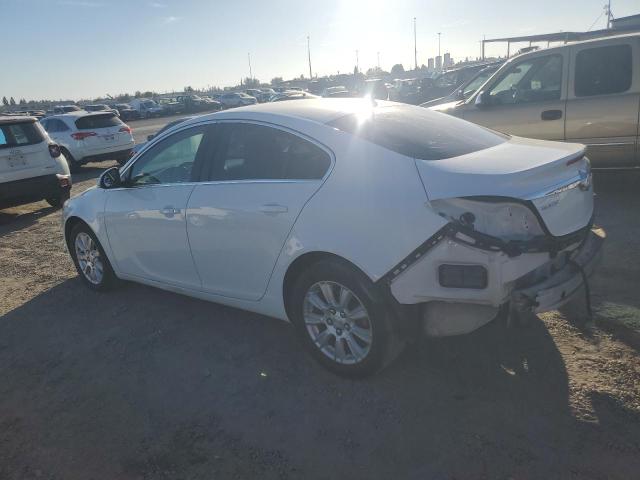 VIN 2G4GR5ER9D9150334 2013 Buick Regal no.2