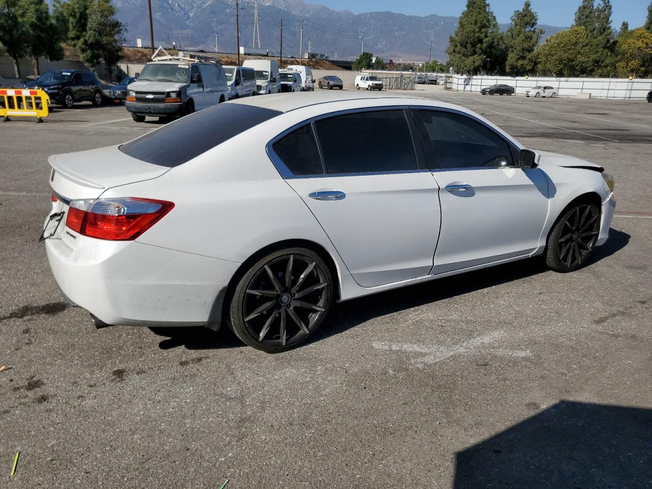 Lot #3029418701 2015 HONDA ACCORD SPO