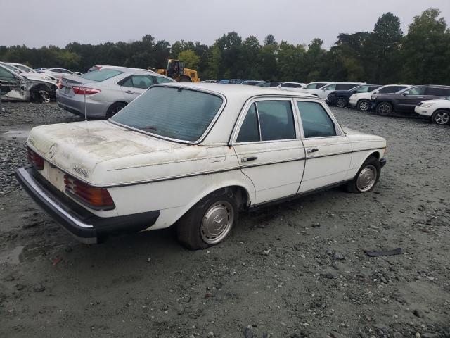 MERCEDES-BENZ 240 CLASS 1978 white   12312310058378 photo #4