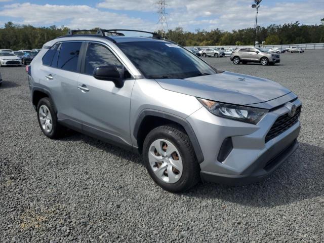 VIN JTMH1RFV8KJ015804 2019 Toyota RAV4, LE no.4