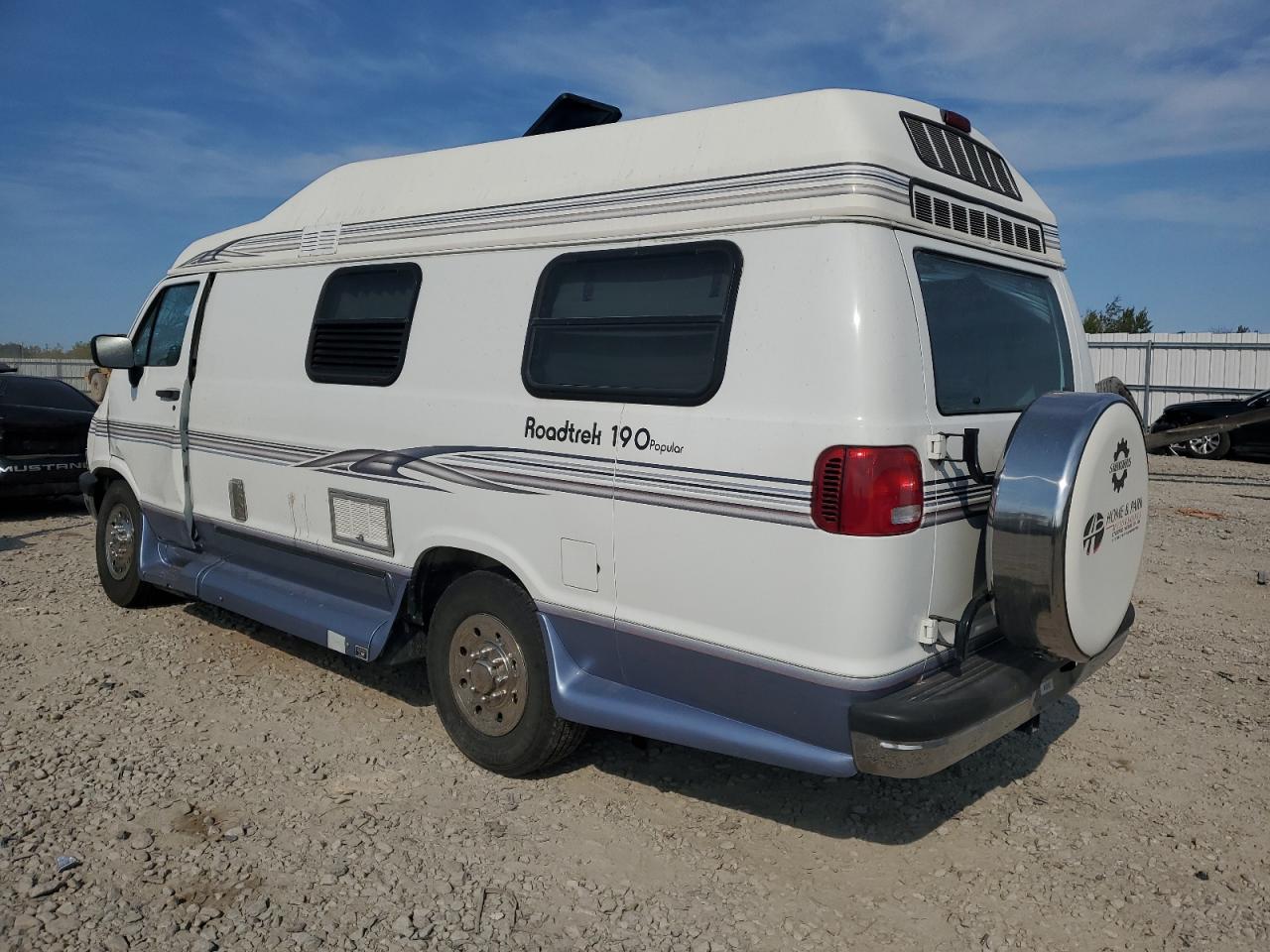 Lot #2960211076 1997 DODGE RAM VAN B3