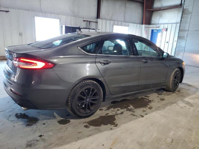 VIN 3FA6P0HD4LR226470 2020 Ford Fusion, SE no.3