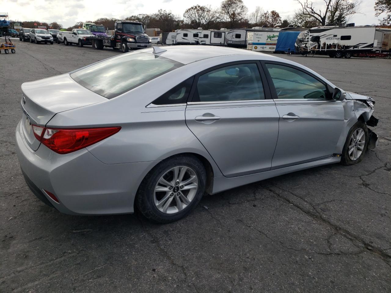 Lot #2998711653 2014 HYUNDAI SONATA GLS