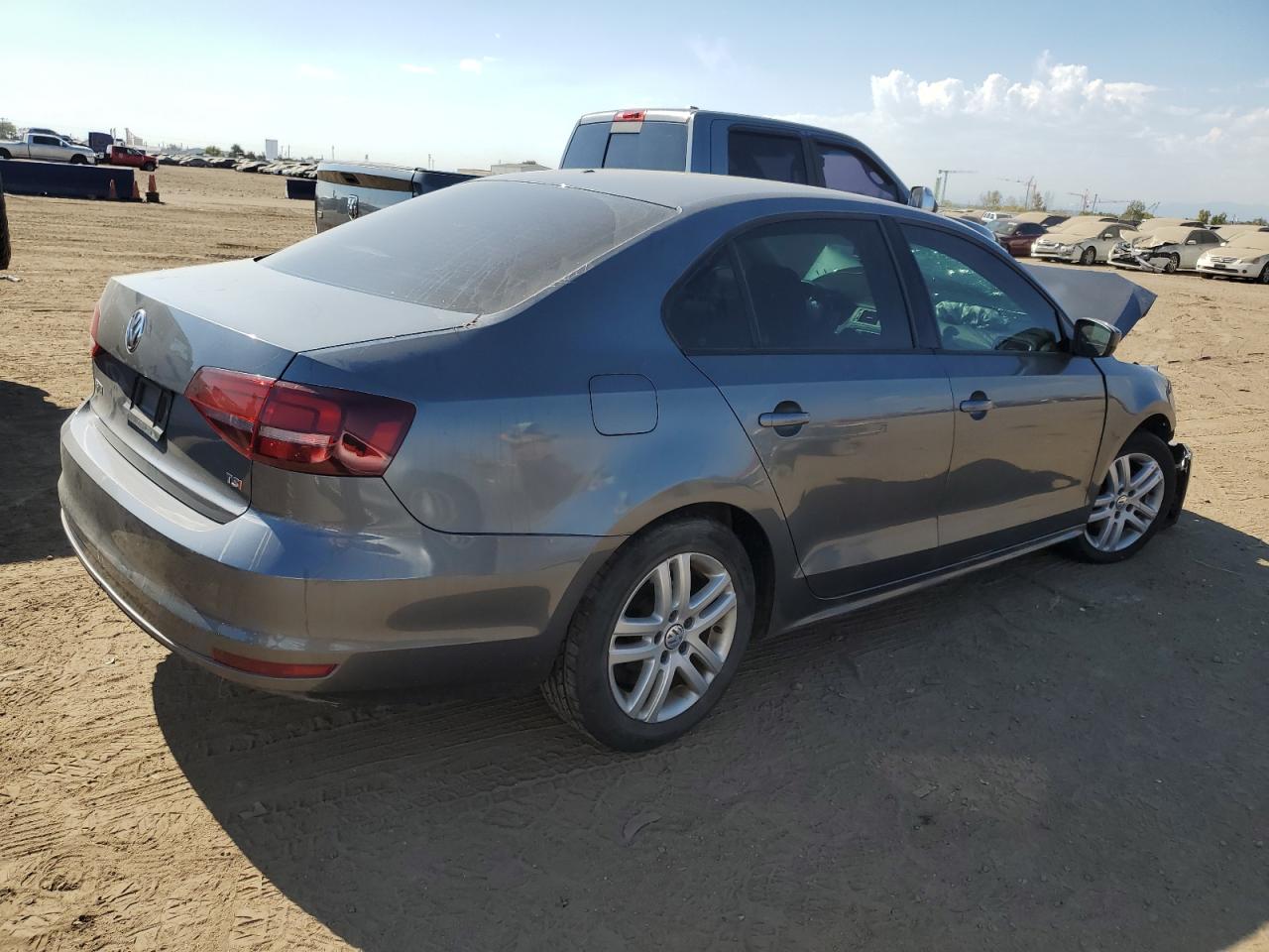 Lot #2943355717 2018 VOLKSWAGEN JETTA S