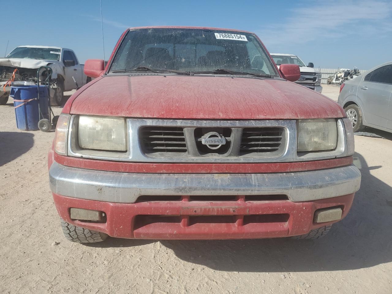 Lot #2926357408 2000 NISSAN FRONTIER C