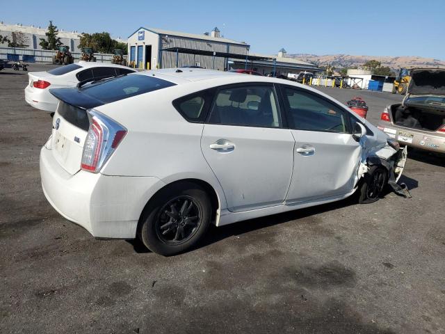 VIN JTDKN3DUXF0404327 2015 Toyota Prius no.3