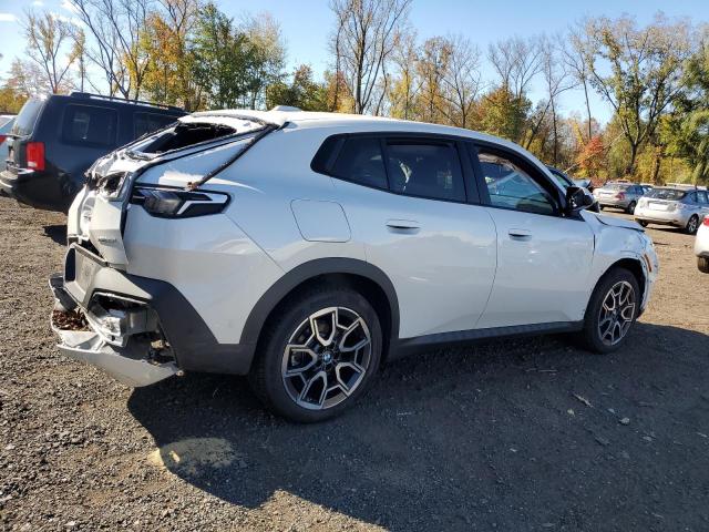 BMW X2 XDRIVE2 2024 white  gas WBX63GM0XR5Z10469 photo #4