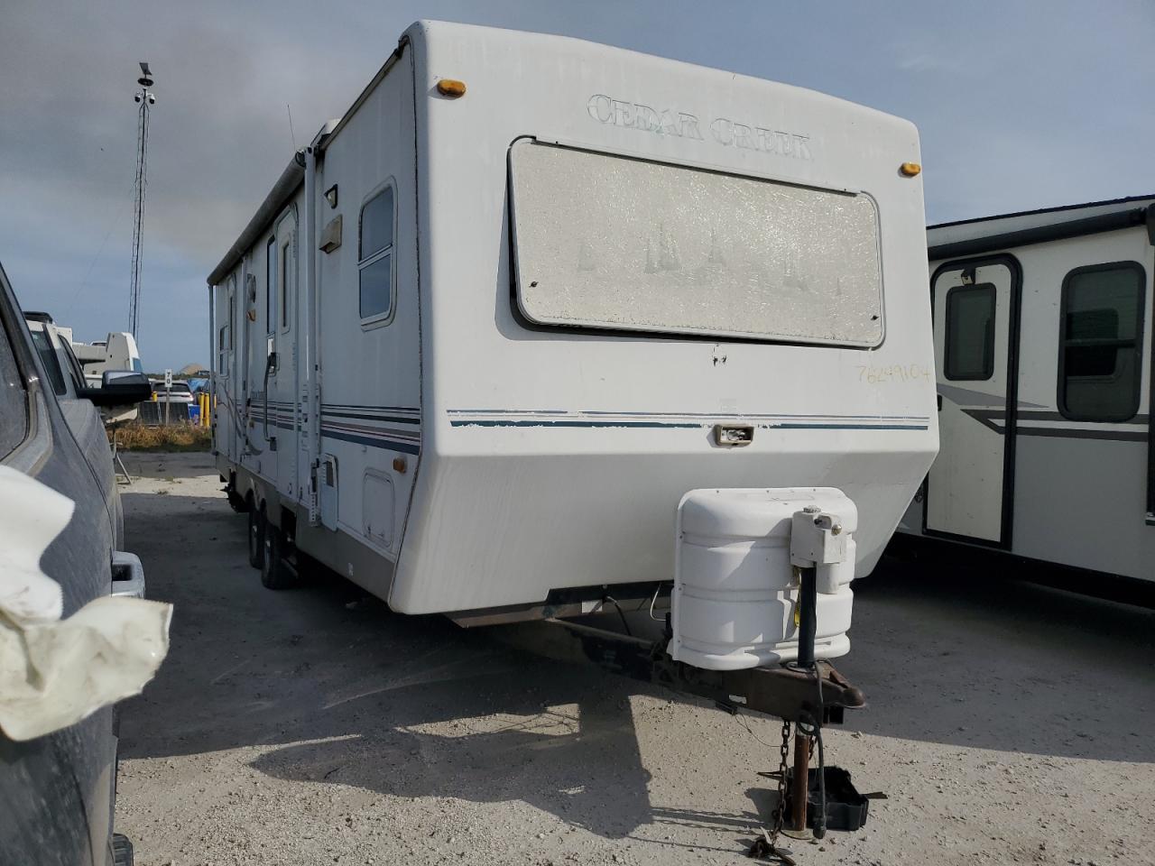 Lot #3041772408 2001 OTHER RV