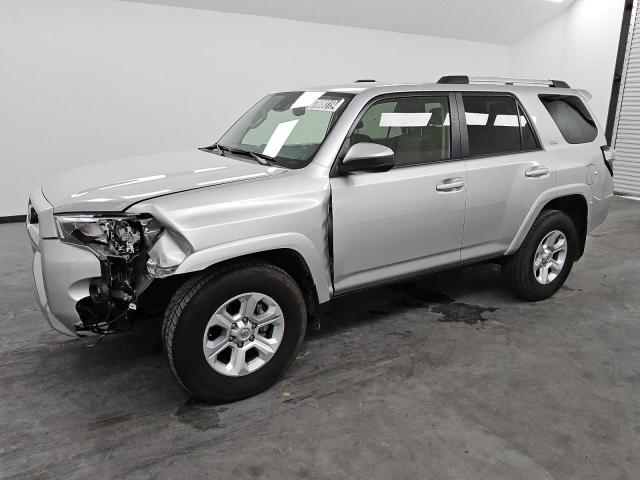 VIN JTEEU5JR7R5305267 2024 Toyota 4runner, SR5 no.1