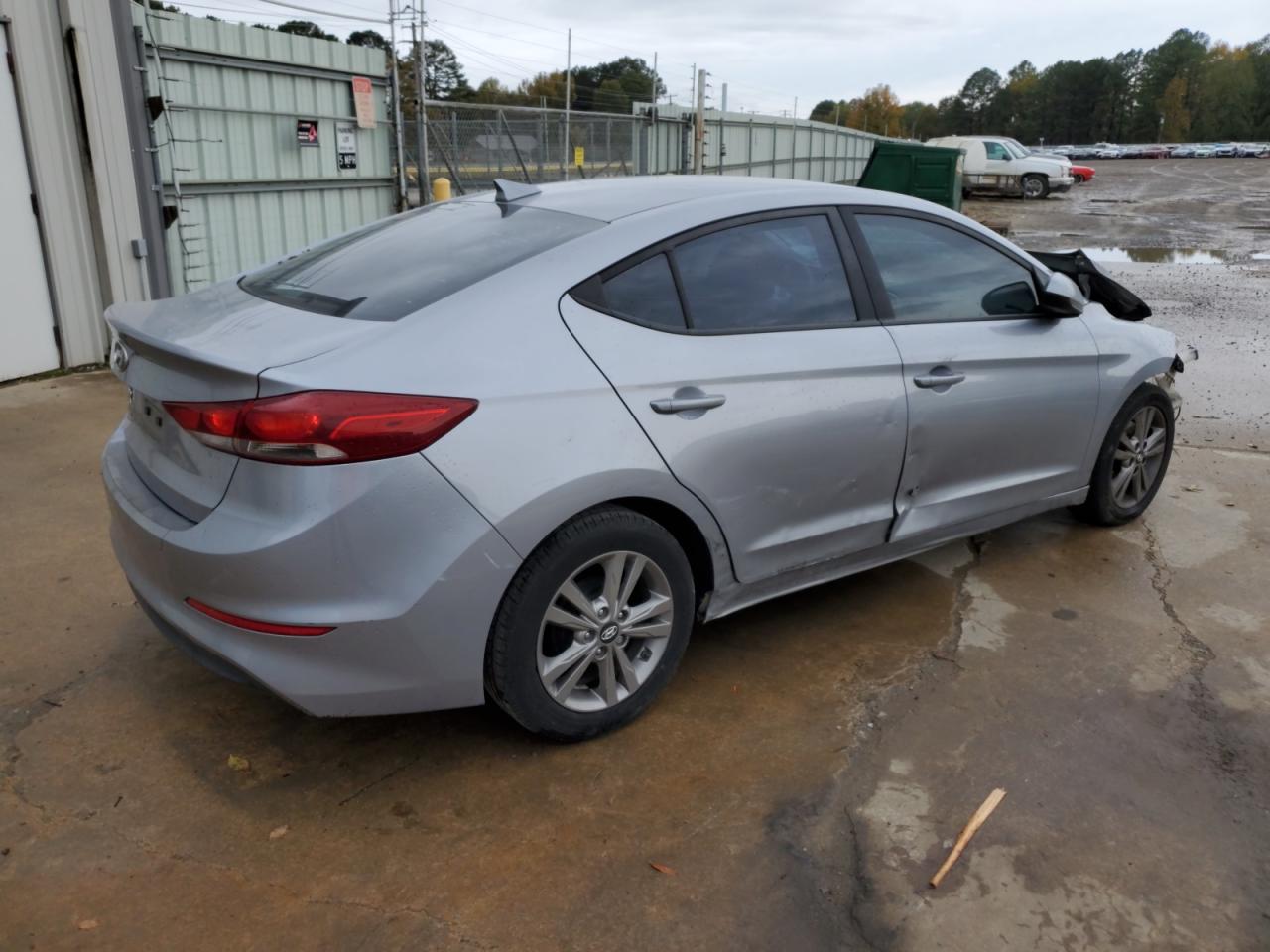 Lot #2993683153 2017 HYUNDAI ELANTRA SE