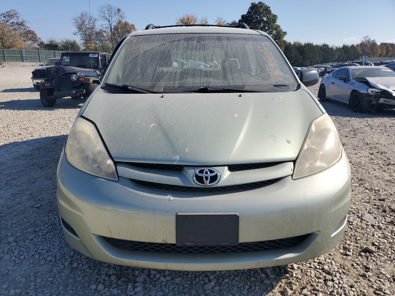 Lot #3009179307 2009 TOYOTA SIENNA CE