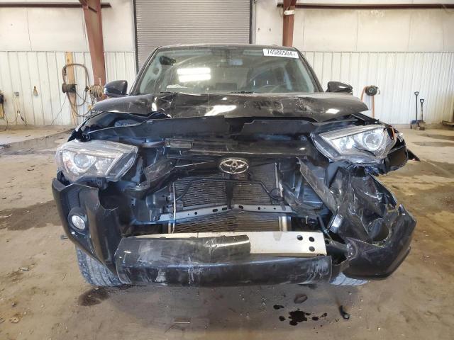 2019 TOYOTA 4RUNNER SR - JTEBU5JR5K5697125