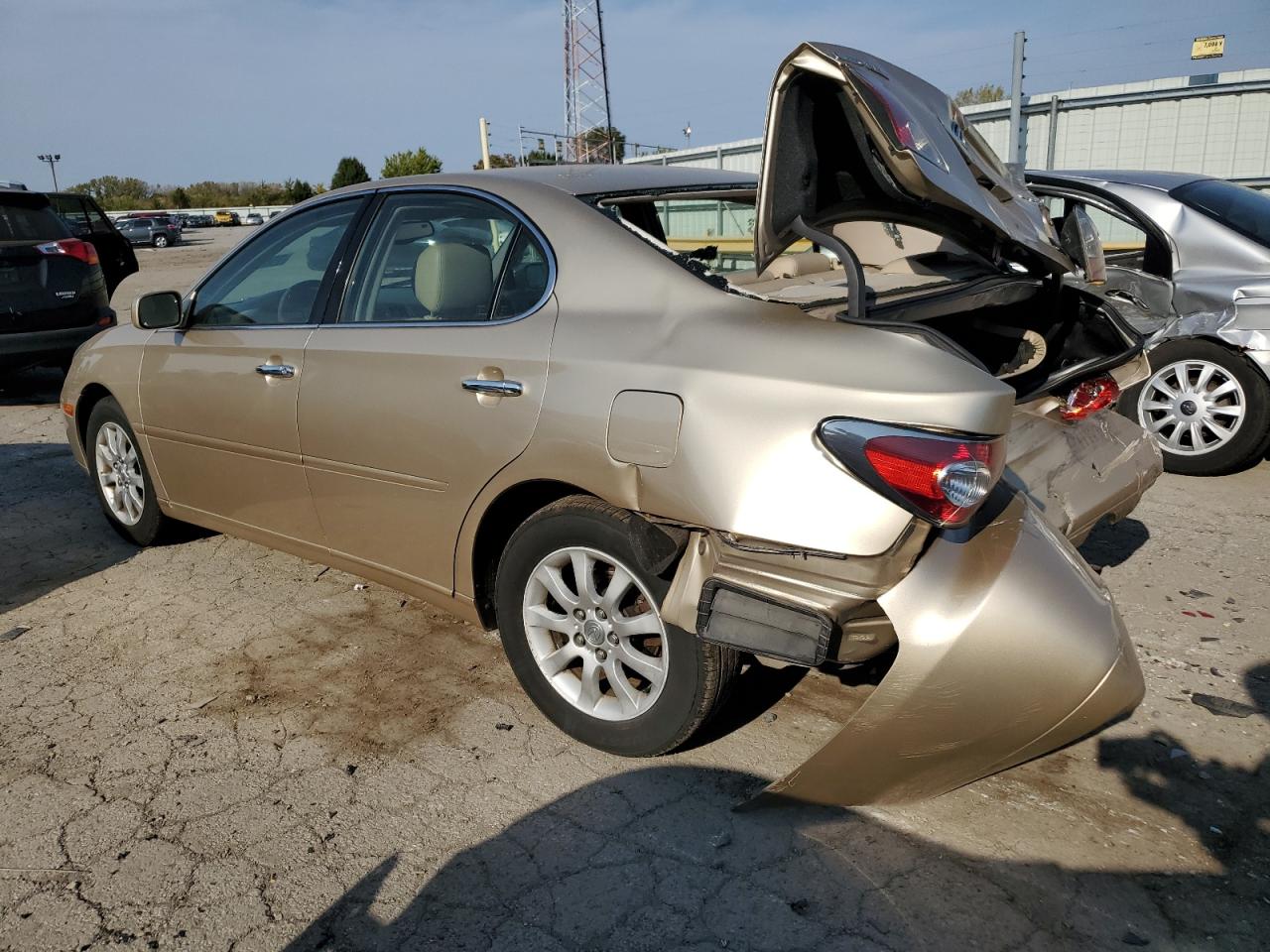 Lot #2919082624 2002 LEXUS ES 300