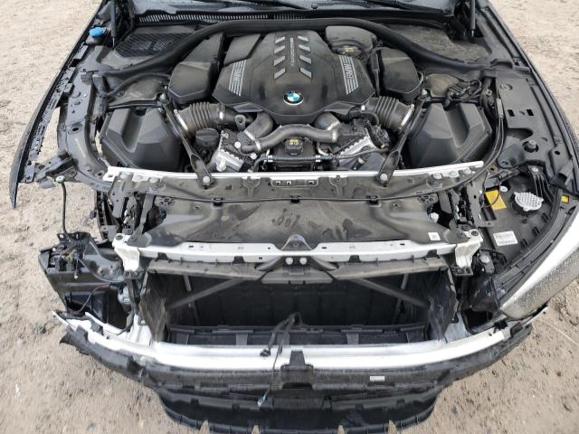 VIN WBAGV8C02NCH18326 2022 BMW M8 no.11