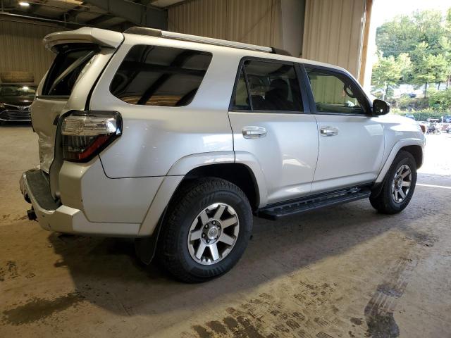 VIN JTEBU5JR1E5173314 2014 Toyota 4runner, SR5 no.3