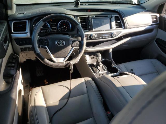 2017 TOYOTA 06 BEDLNR - 5TDJZRFH3HS516504