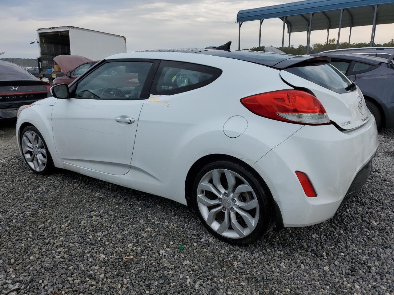 Lot #2909580369 2015 HYUNDAI VELOSTER