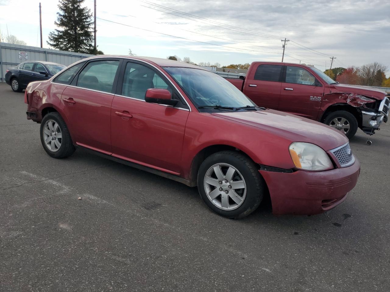 Lot #2926292411 2007 FORD FIVE HUNDR