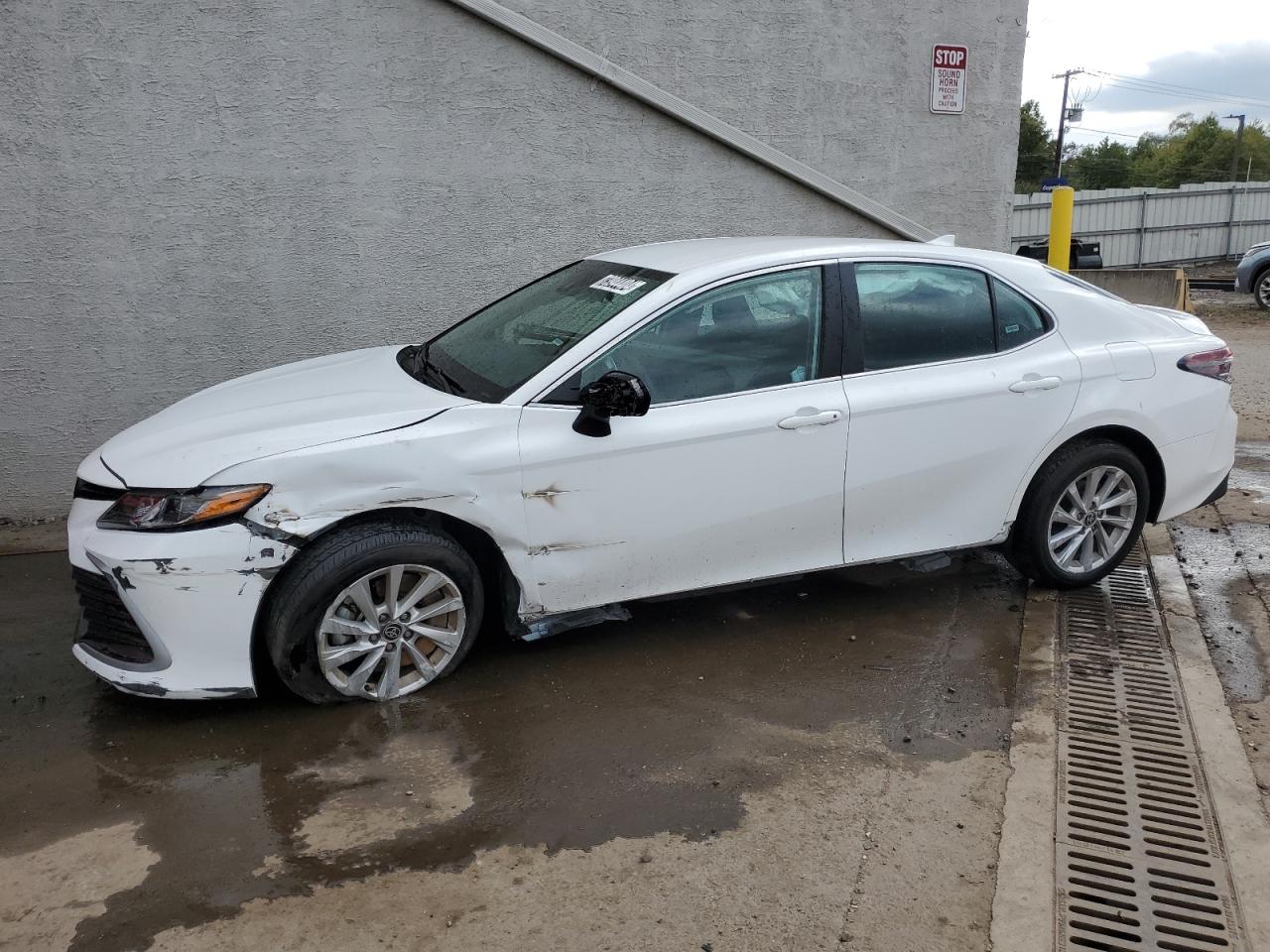 Lot #2914818793 2024 TOYOTA CAMRY LE