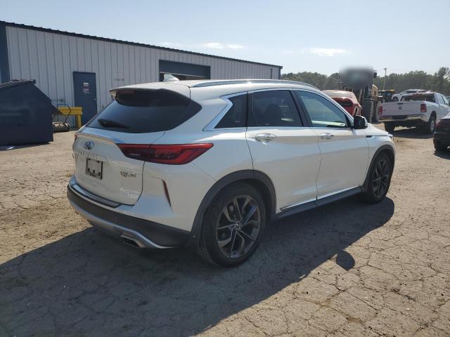 2019 INFINITI QX50 ESSEN - 3PCAJ5M17KF133277