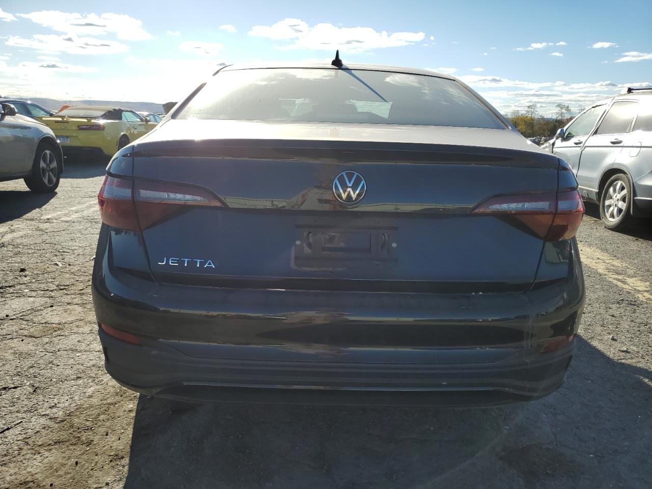 Lot #2986908822 2024 VOLKSWAGEN JETTA SPOR