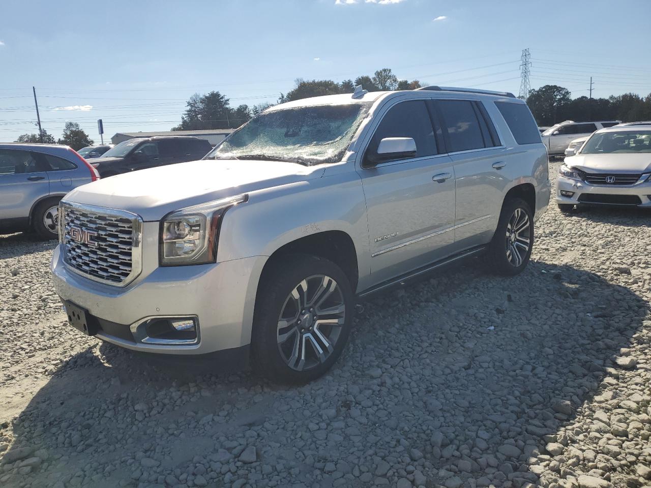 Lot #2960191110 2020 GMC YUKON DENA