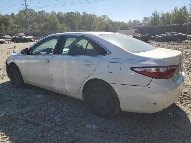 VIN 4T1BF1FK3FU029463 2015 Toyota Camry, LE no.2