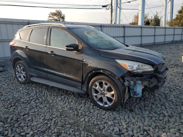 VIN 1FMCU9J93FUA97338 2015 Ford Escape, Titanium no.4