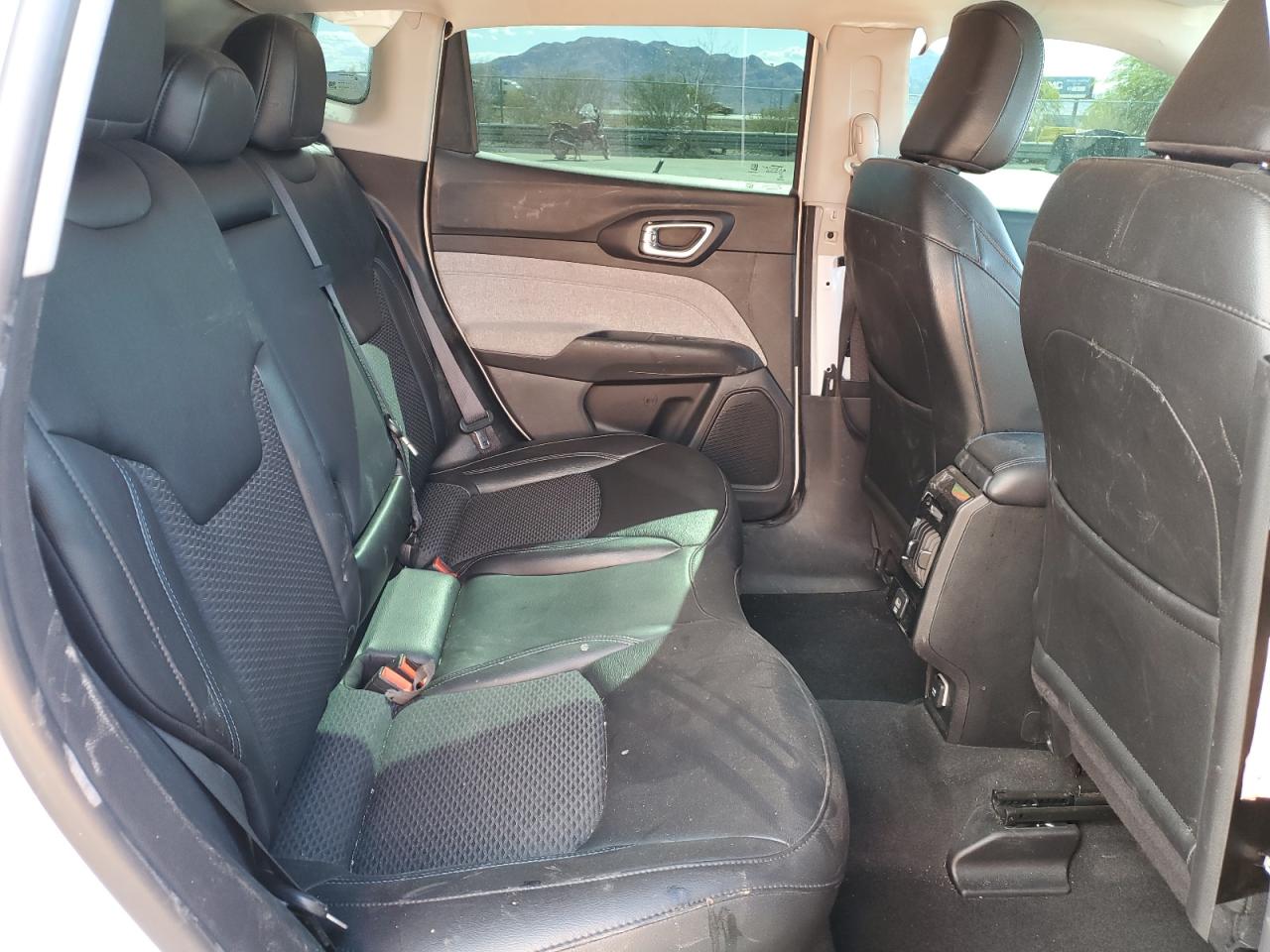 JEEP COMPASS LATITUDE